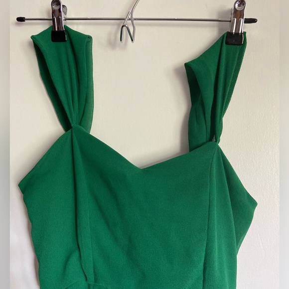 Beautiful Size Two Emerald Green Maxi Dress from ModCloth - Picture 5 of 10